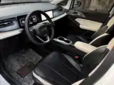 Фото 8 - Geely Geometry E Firefly