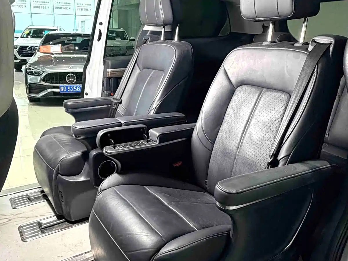 GAC Trumpchi Trumpchi M8 2023 Master Series 390T Prestige Edition фото 6