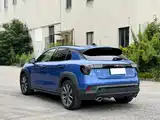 صورة 6 - Lynk & Co 02