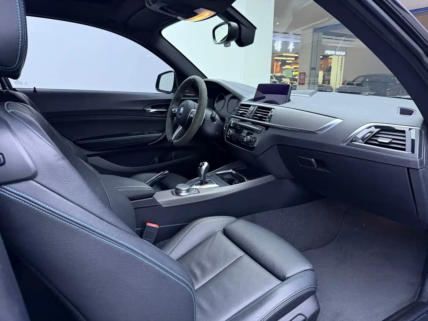 BMW M2 2018 M2 фото 12