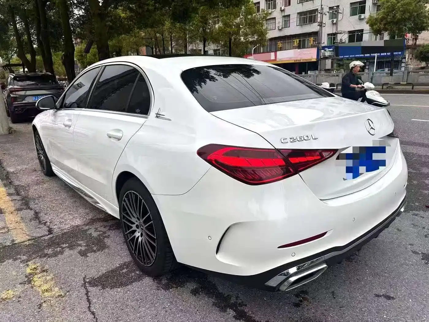 MERCEDES-BENZ C CLASS