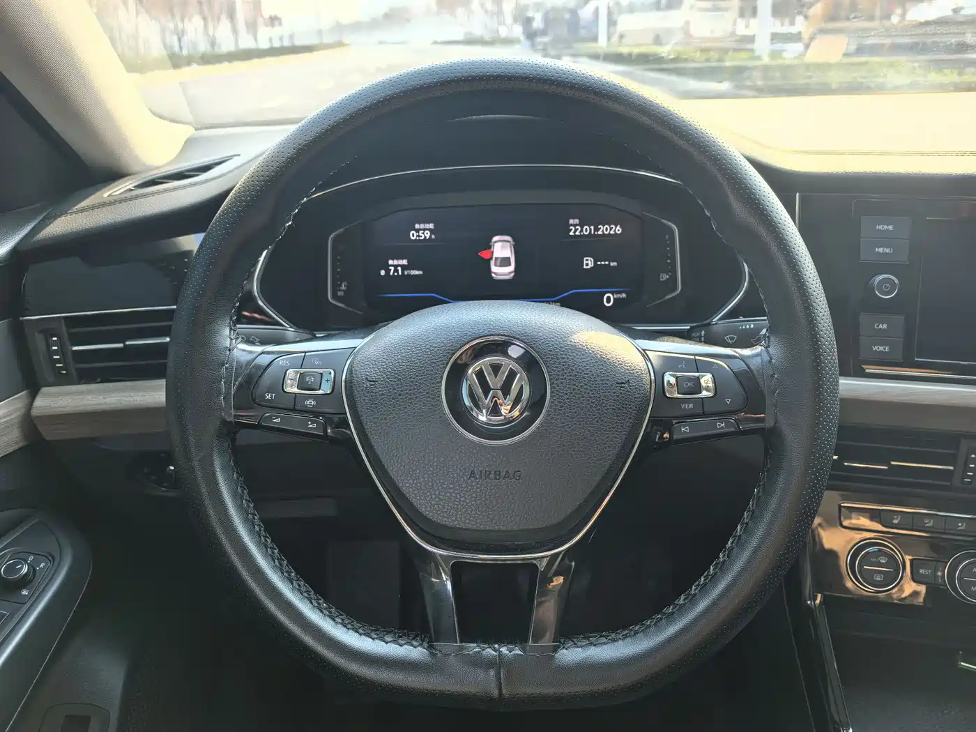 Volkswagen Passat 2020 Facelift 330TSI Luxury China VI фото 17