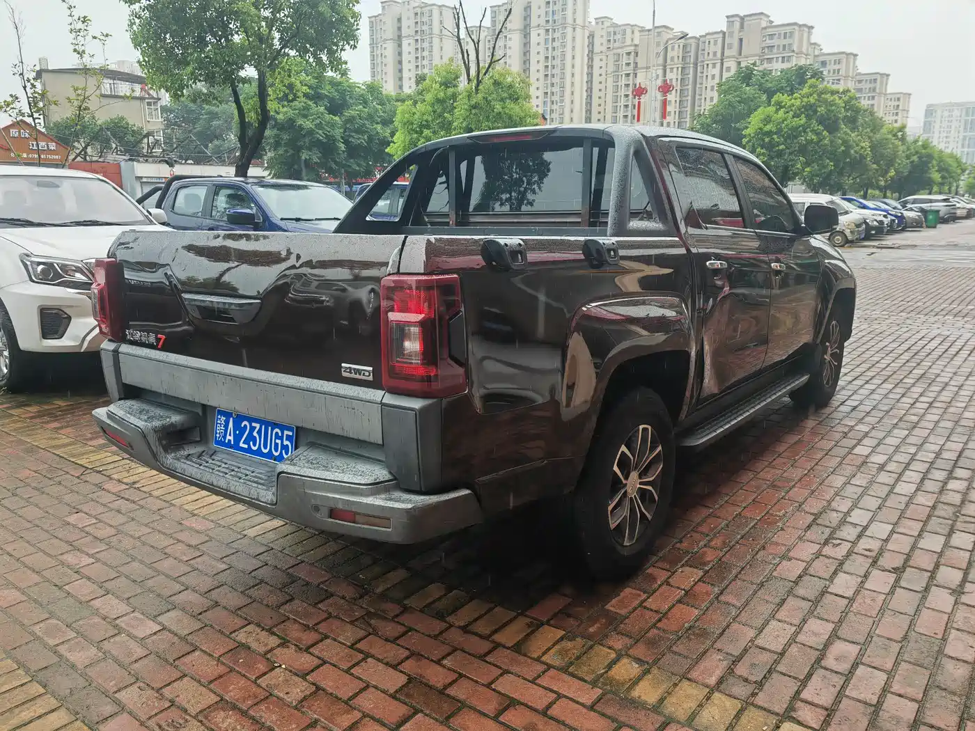 Jiangling Yuhu 7 2021 2022 2.0T Automatic Gasoline 2WD Comfort Standard Wheelbase JX4G20A6L