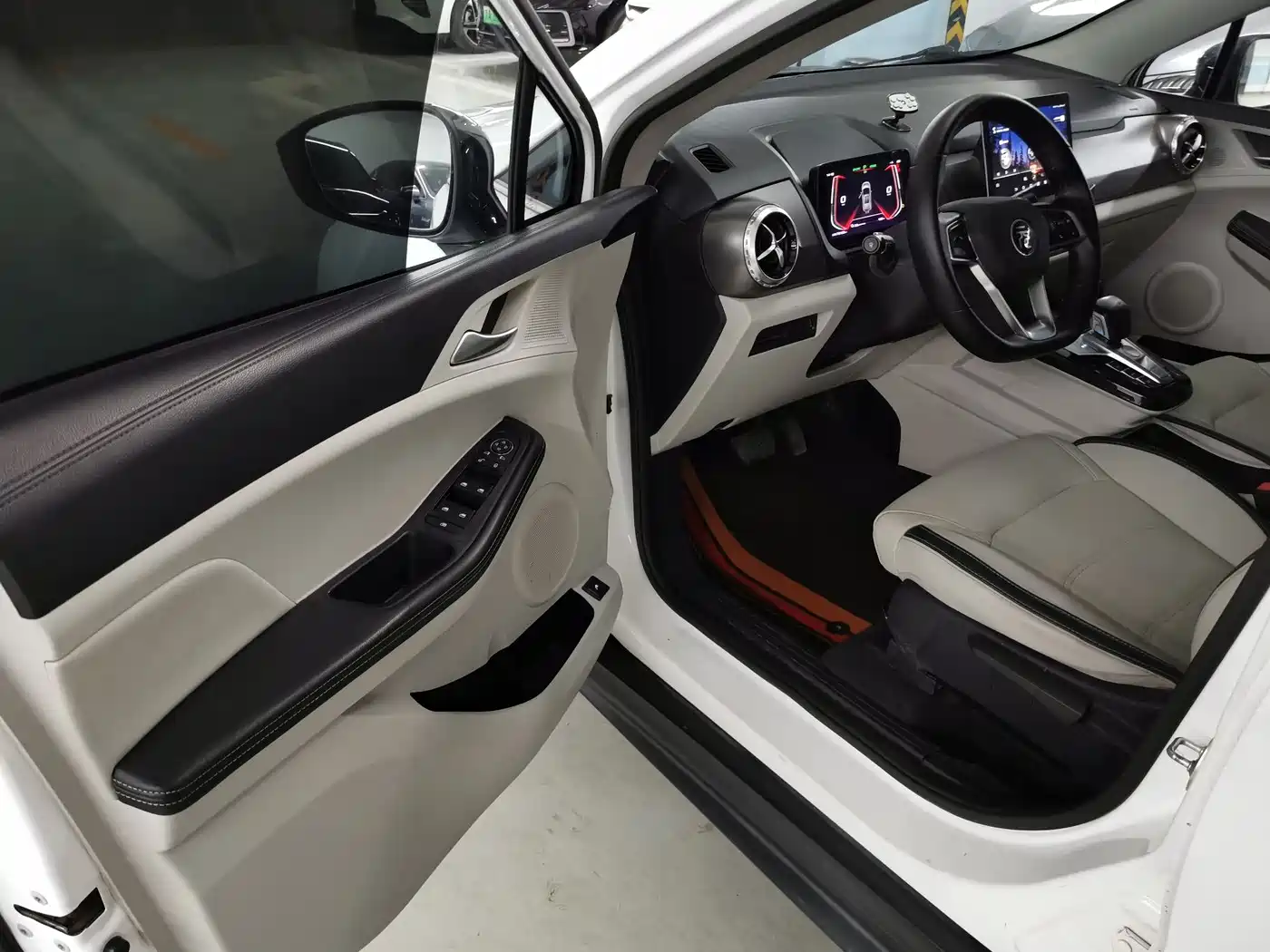 BYD Yuan Pro 2022 2023 401KM Luxury