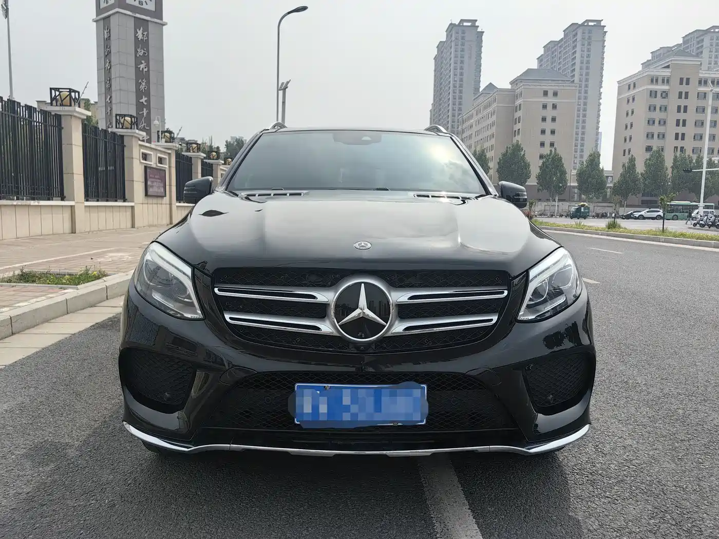 MERCEDES-BENZ GLE