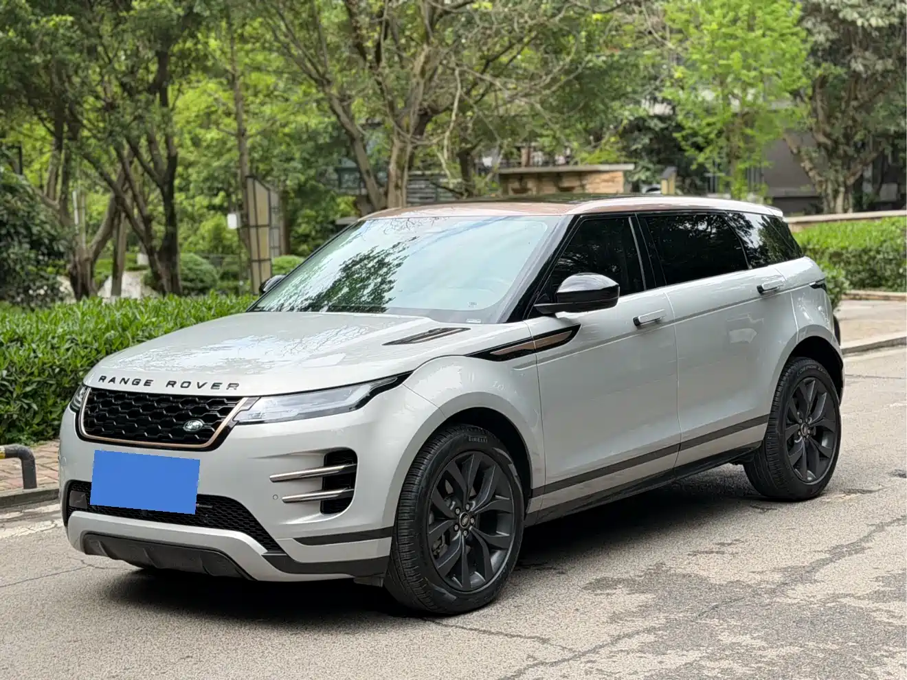 LAND ROVER RANGE ROVER AURORA