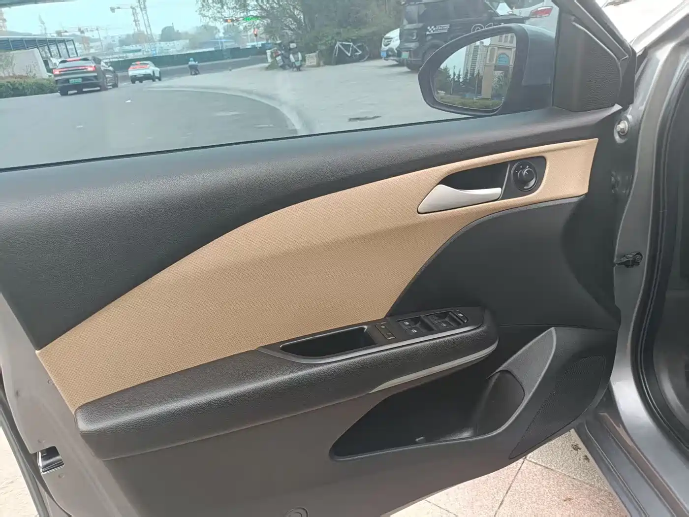 Chevrolet Monza 2021 320 Auto Enjoy Sunroof Edition фото 4