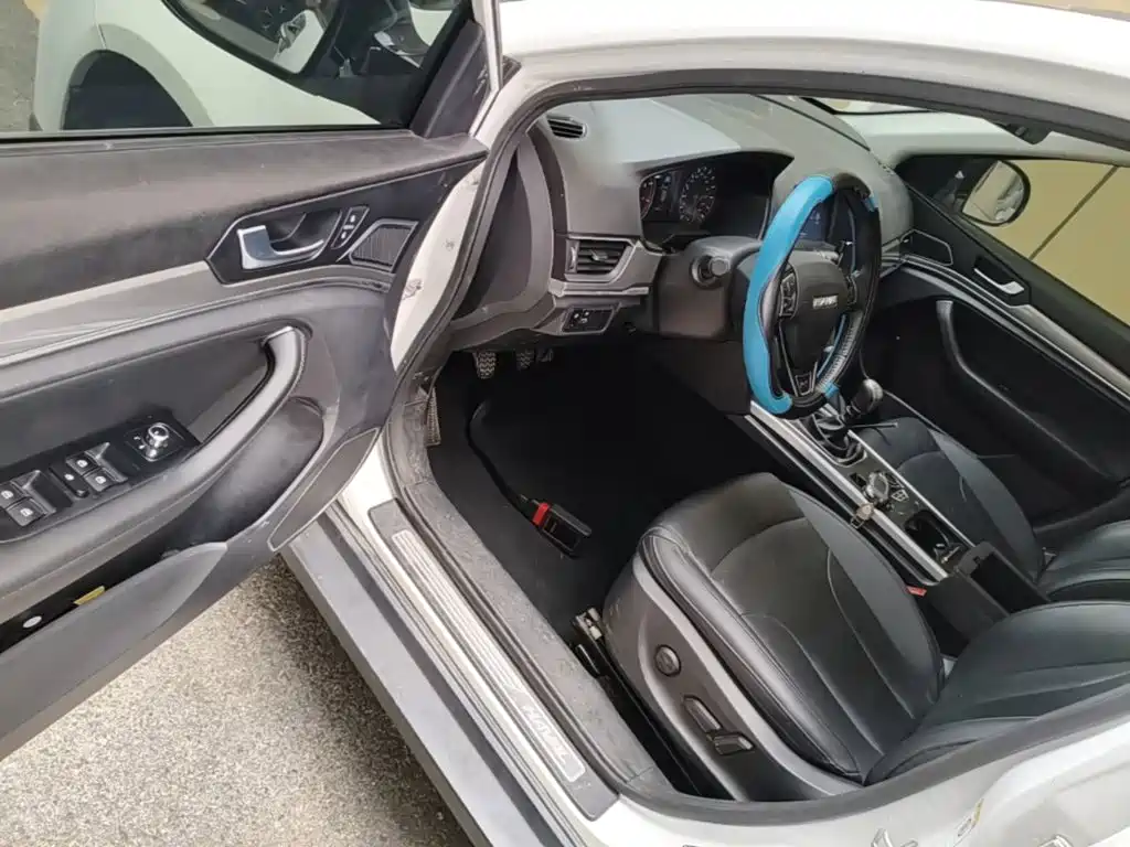 Фото 16 - Haval H6