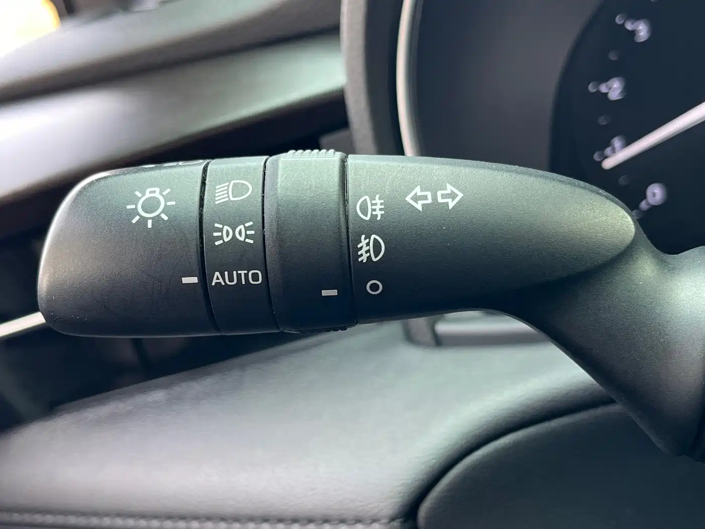 Toyota Avalon 2019 2.0L Luxury Edition (China VI) фото 30