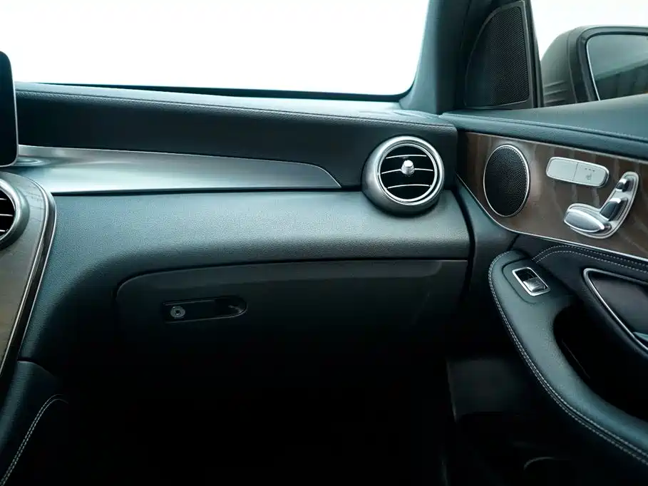 Mercedes-Benz GLC 2020 GLC 300 L 4MATIC Dynamic фото 21