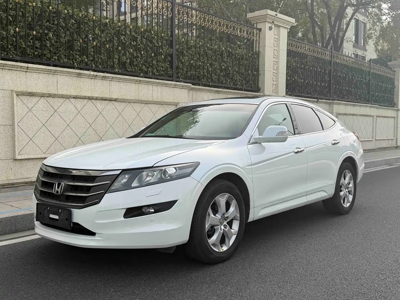 Honda Crosstour 2011 3.5L Prestige Edition