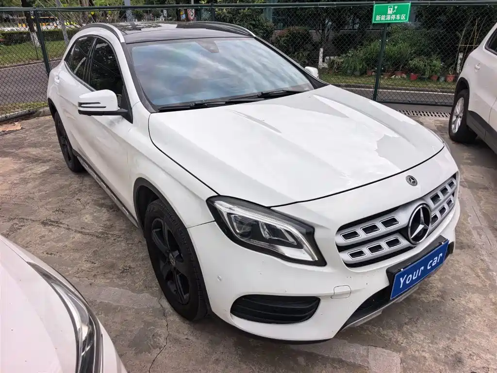 Mercedes-Benz GLA 2019 GLA 200 Fashion фото 3