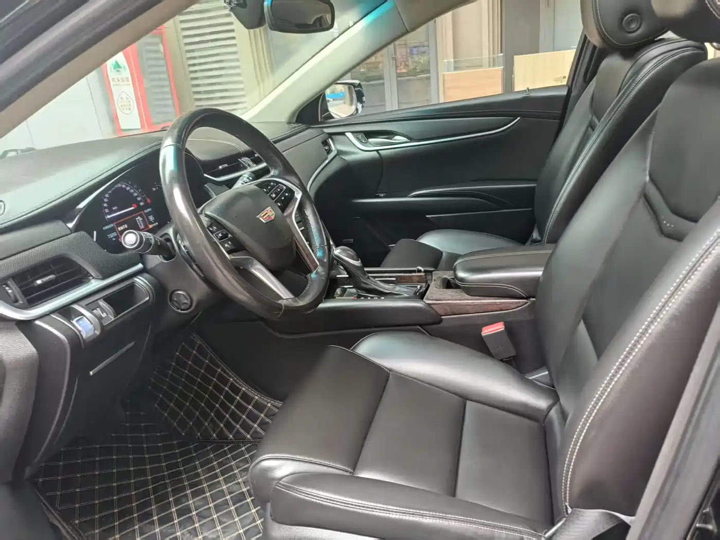 Cadillac XTS 2018 28T Technology фото 4