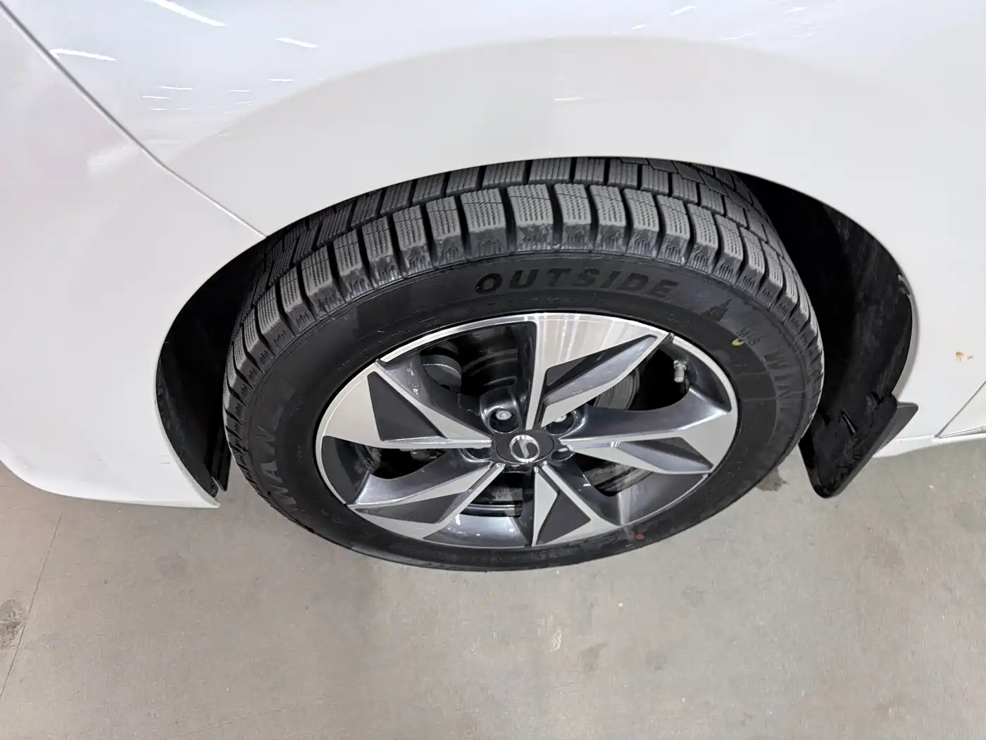 GAC Trumpchi Trumpchi M6 2023 PRO 270T DCT Elite Edition фото 5