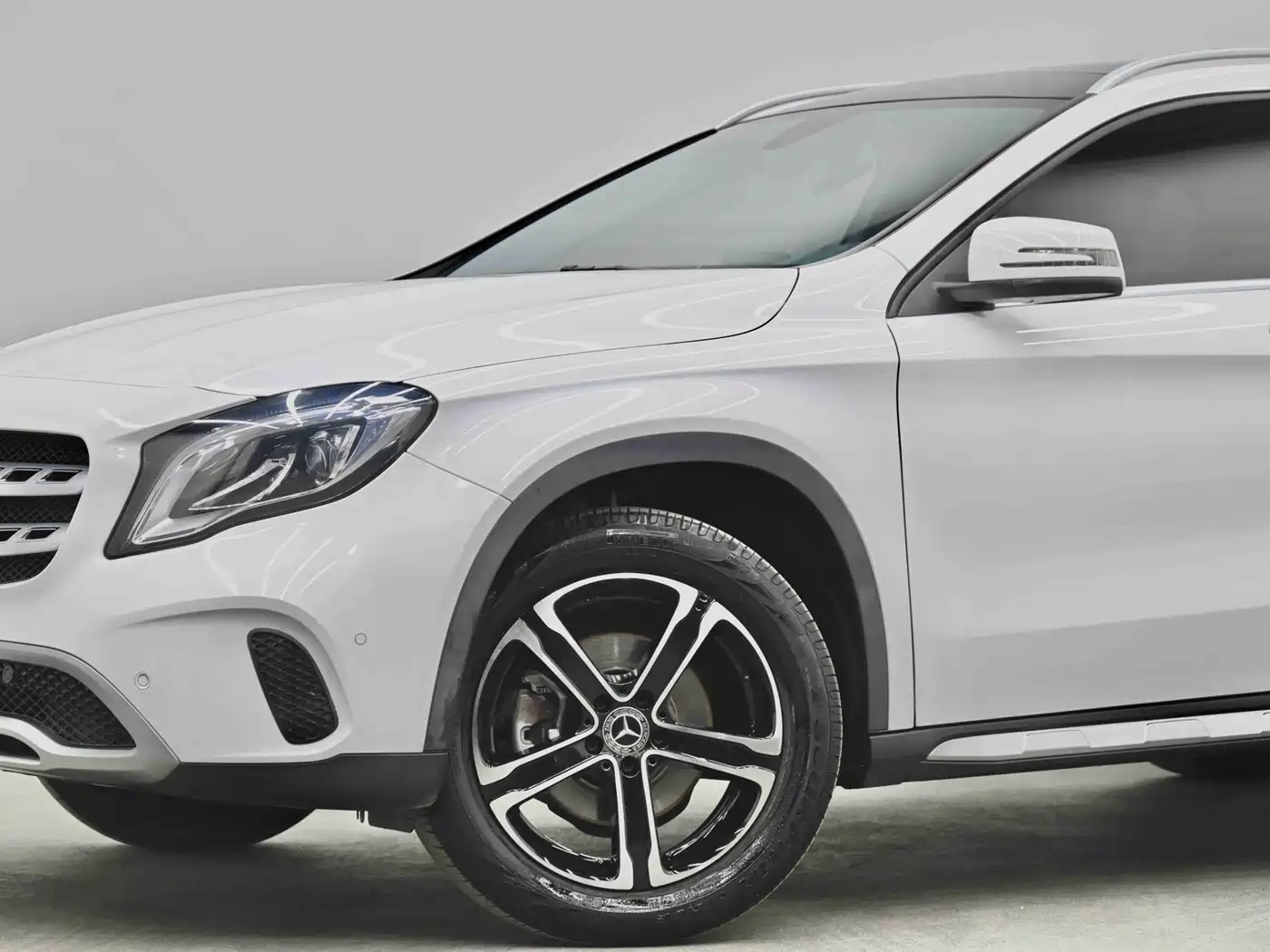 Mercedes-Benz GLA 2018 GLA 200 Fashion фото 13