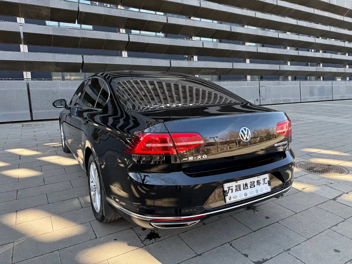 Volkswagen Magotan 2018 380TSI DSG Luxury фото 6