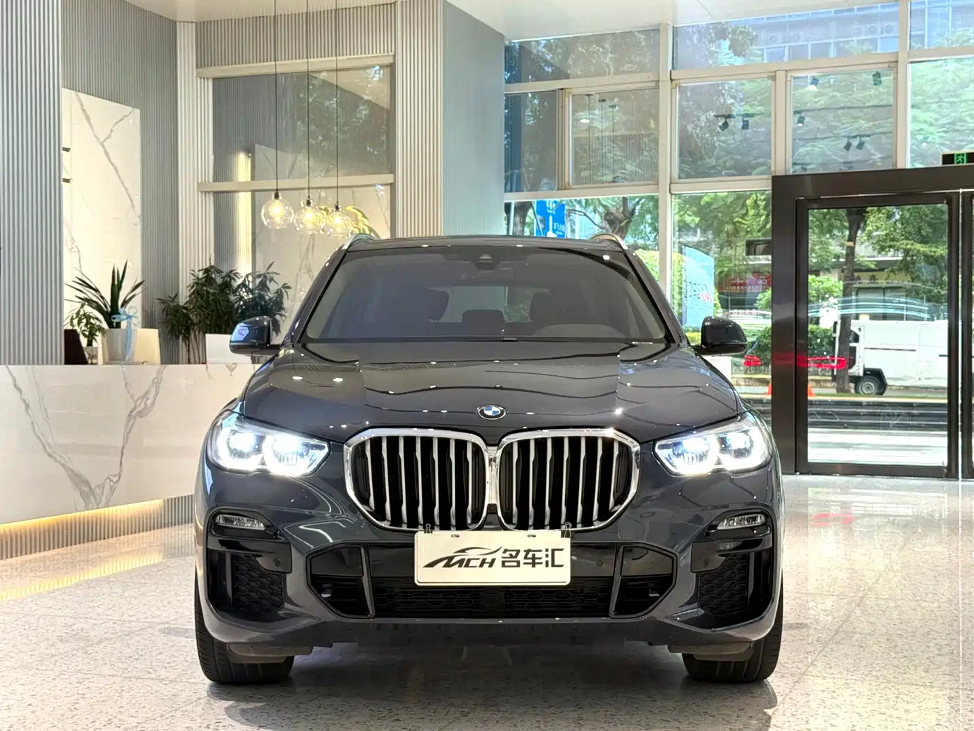 2022 BMW X5 (Import)