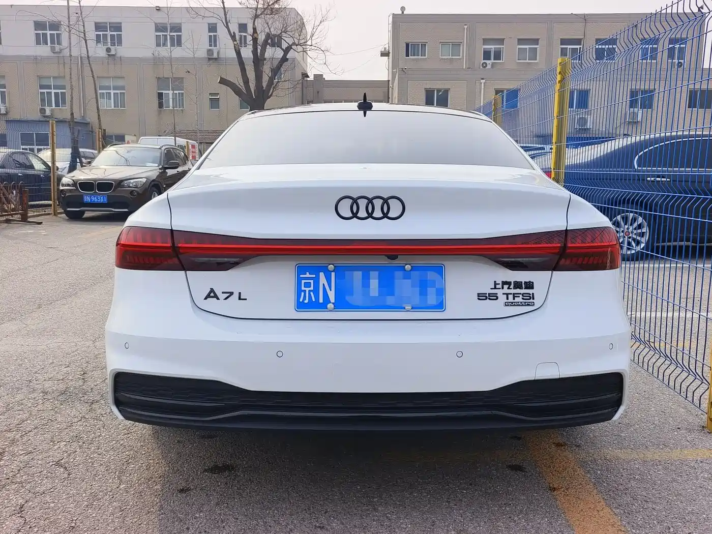 AUDI A7L