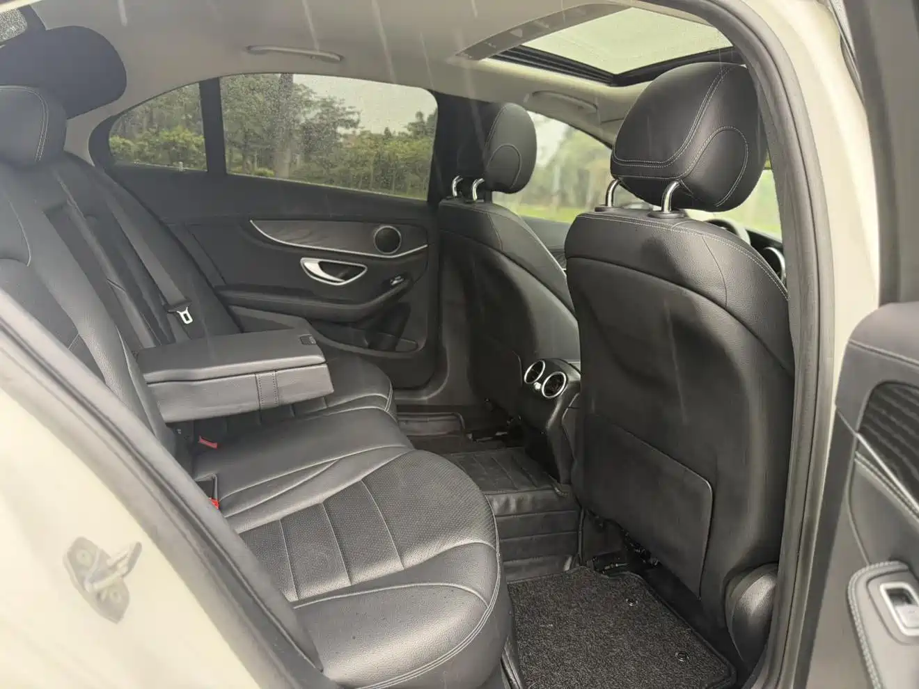 Mercedes-Benz C-Class 2018 C 180 L Fashion Sport Edition фото 11