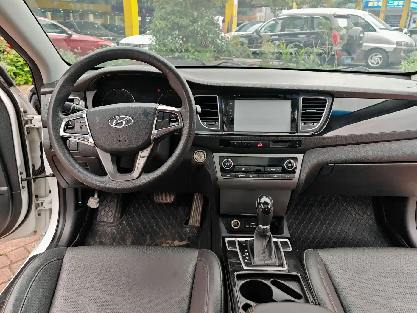 Hyundai Mistra 2014 1.8L Auto Smart GLS фото 8