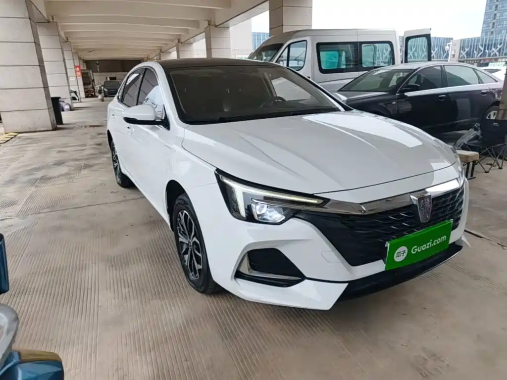 Roewe i6 MAX EV 2024 2023 EV 420 Sunroof Special Edition