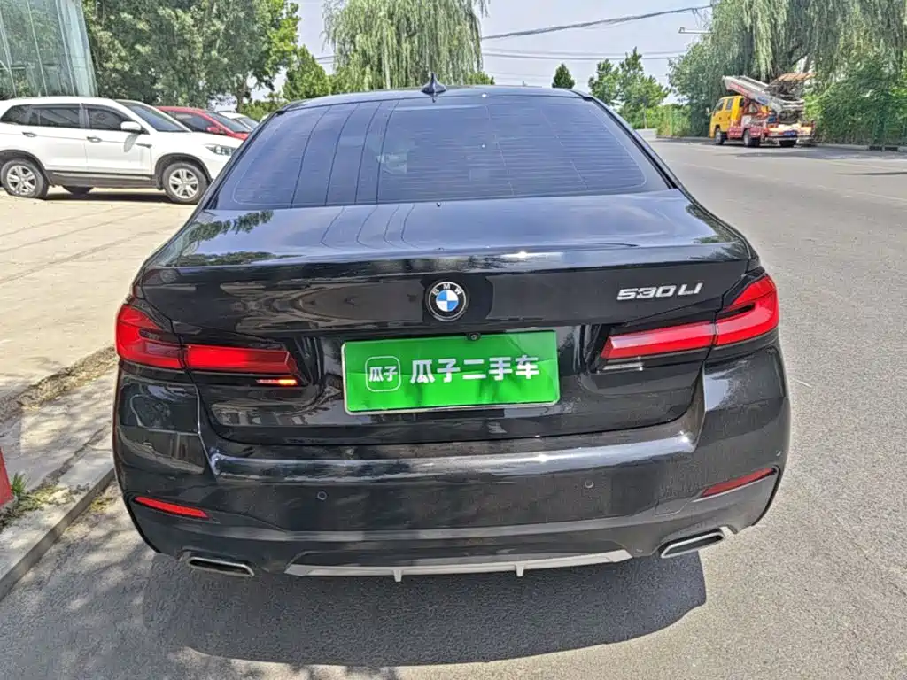Фото 6 - BMW 5 Series