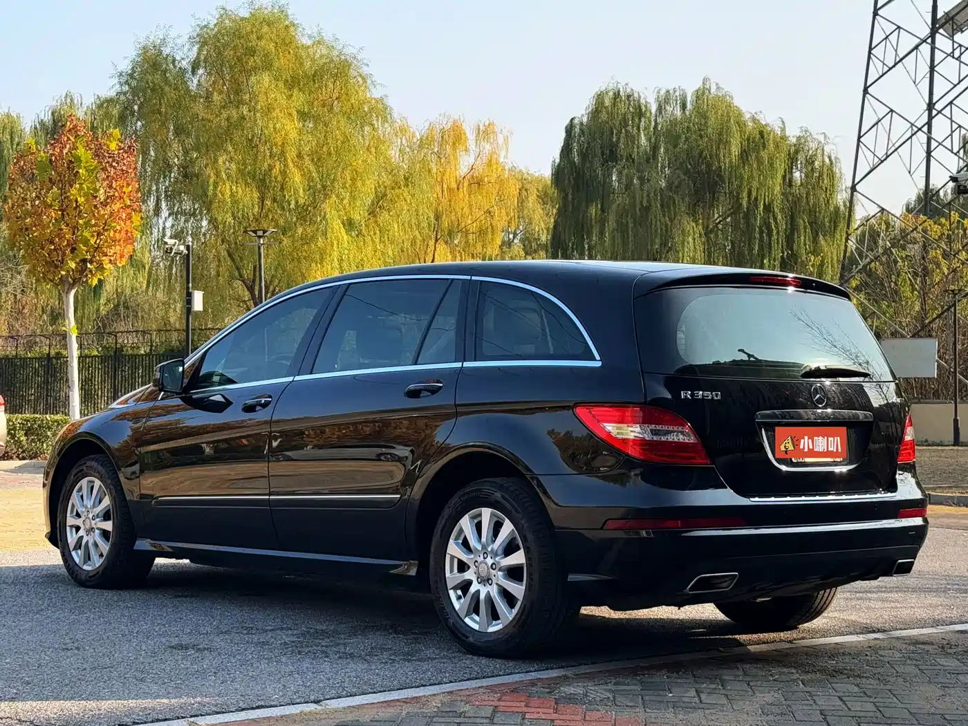 Mercedes-Benz R-Class 2011 R 350 L 4MATIC фото 30