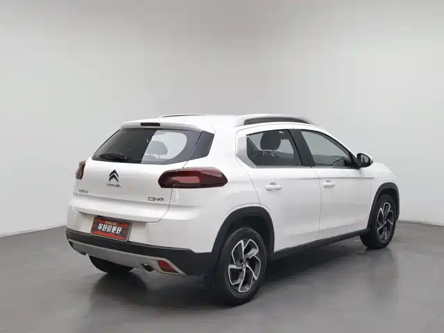 Citroën C3-XR 2019 1.6L Auto Premium Edition — фото 2