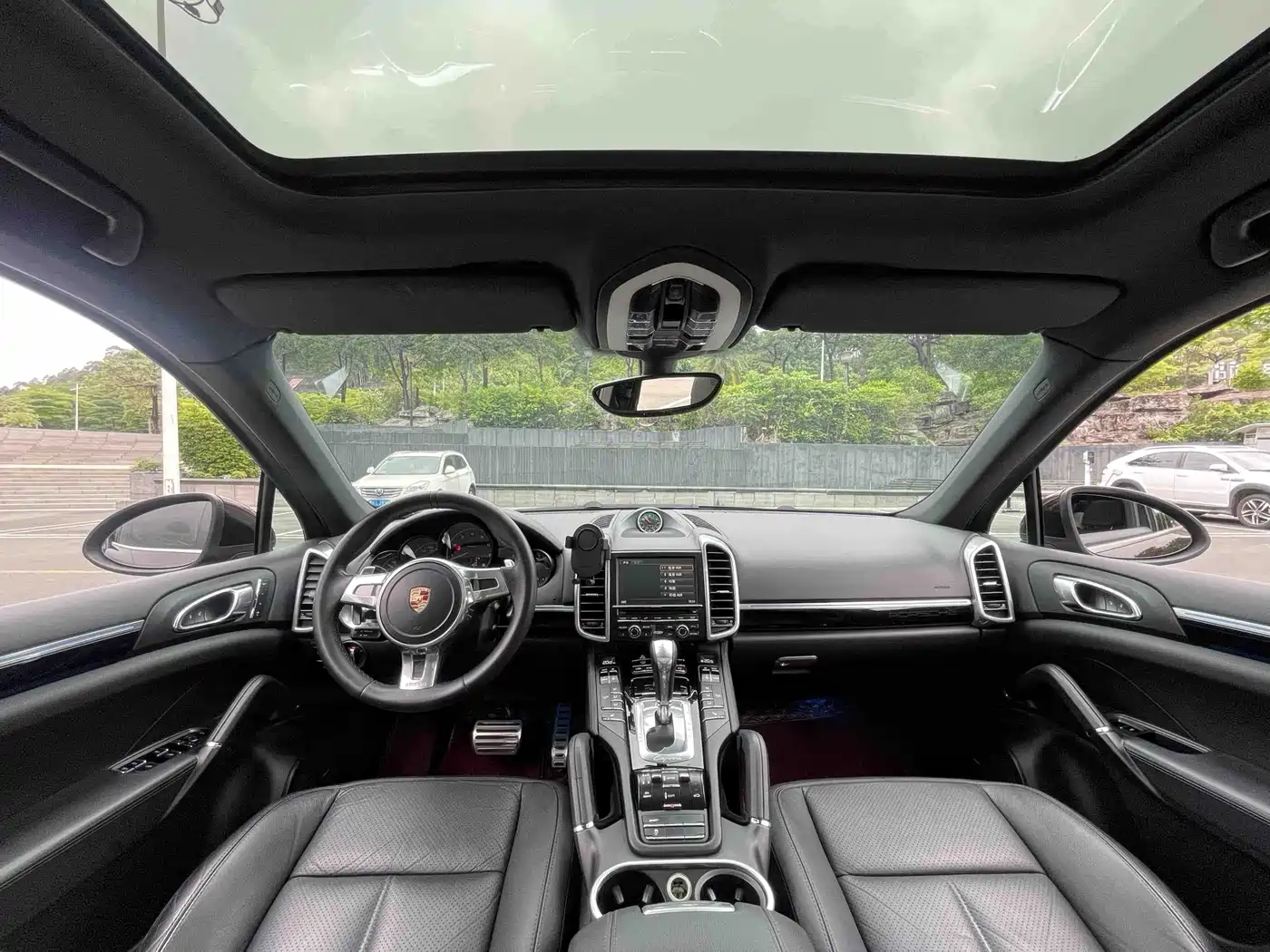 Porsche Cayenne 2014 Cayenne Platinum Edition 3.0T фото 19