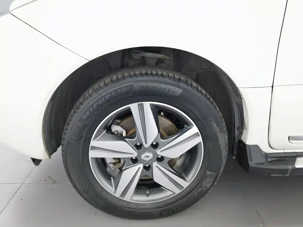 Renault Koleos (Import) 2014 2014 2.5L 4WD Comfort Edition