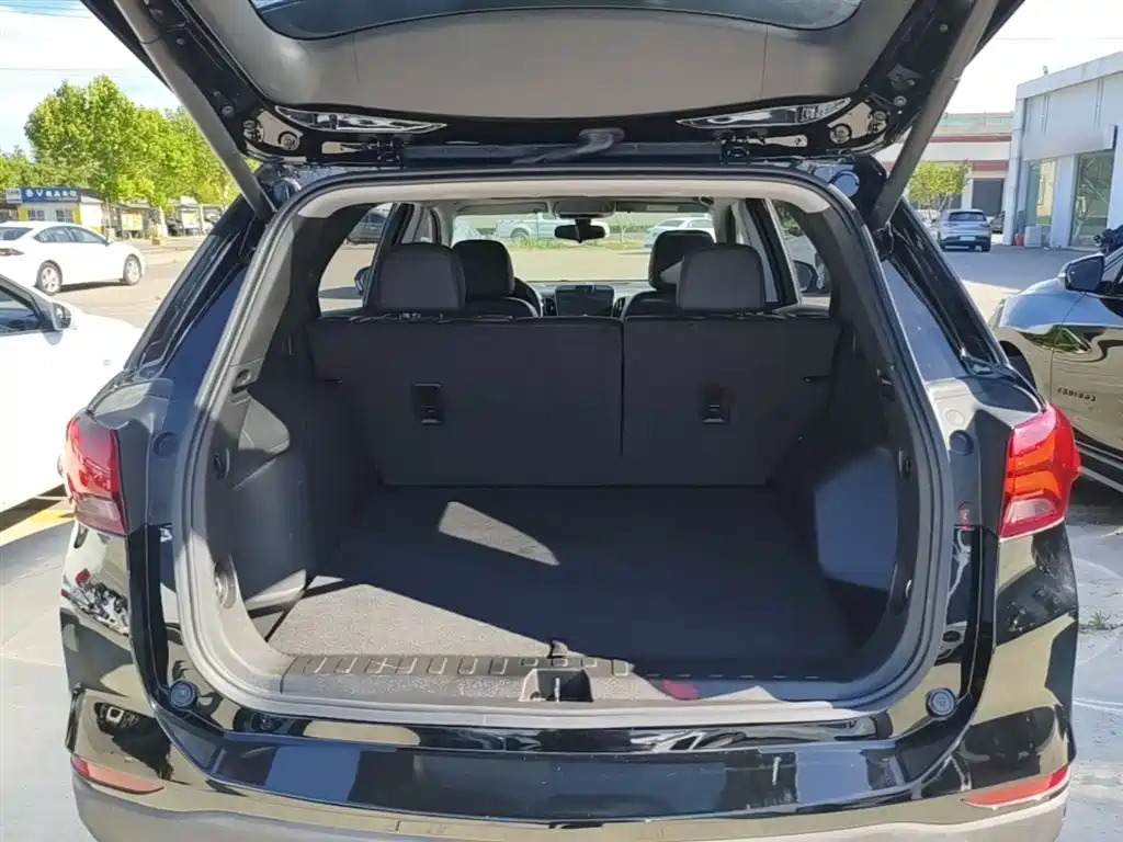 CHEVROLET EXPLORER
