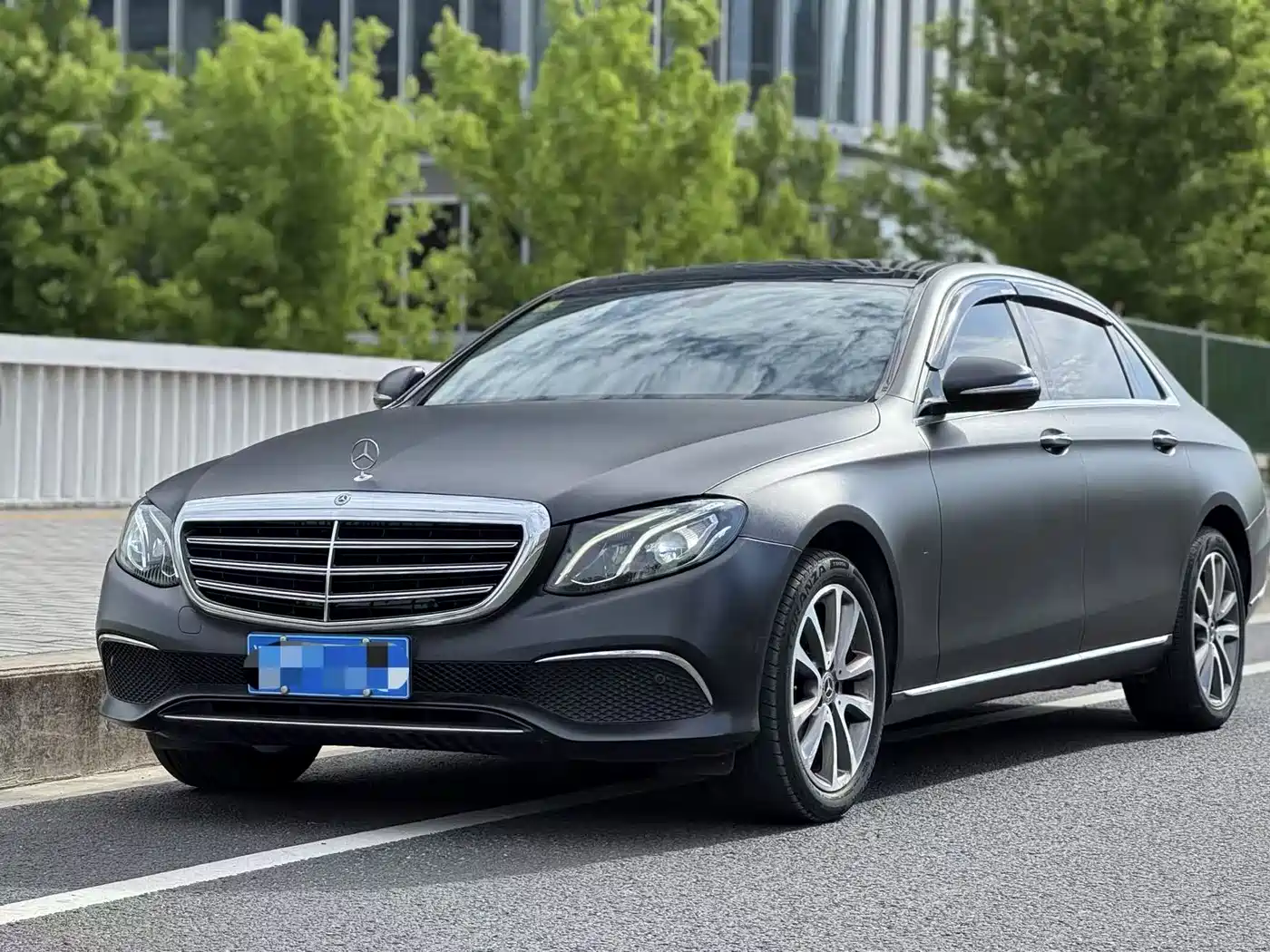 Mercedes-Benz E-Class 2019 E 200 L