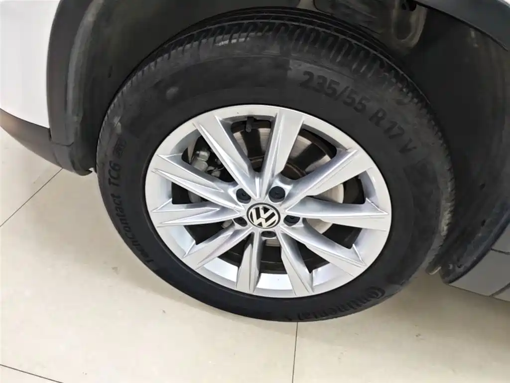 Volkswagen Tiguan 2016 280TSI Automatic 2WD Silk Road Comfort фото 23