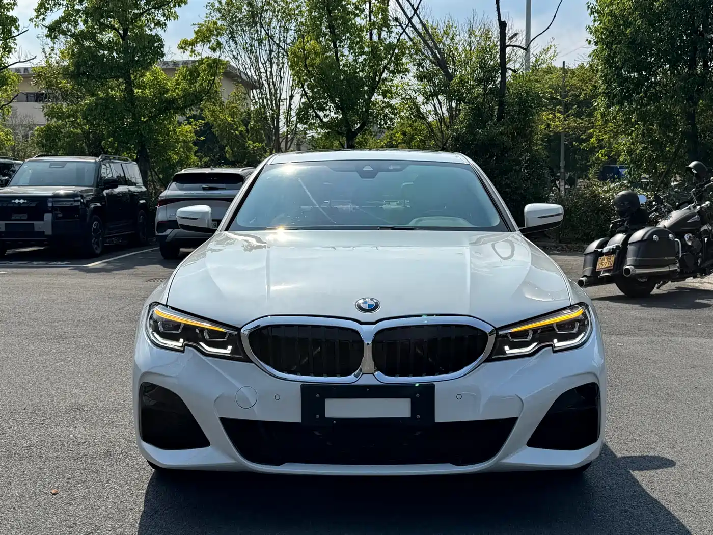 BMW 3-SERIES