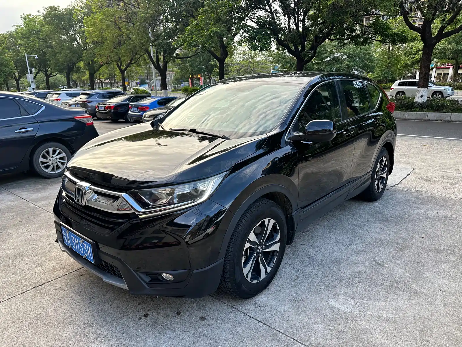 Фото 1 - Honda CR-V
