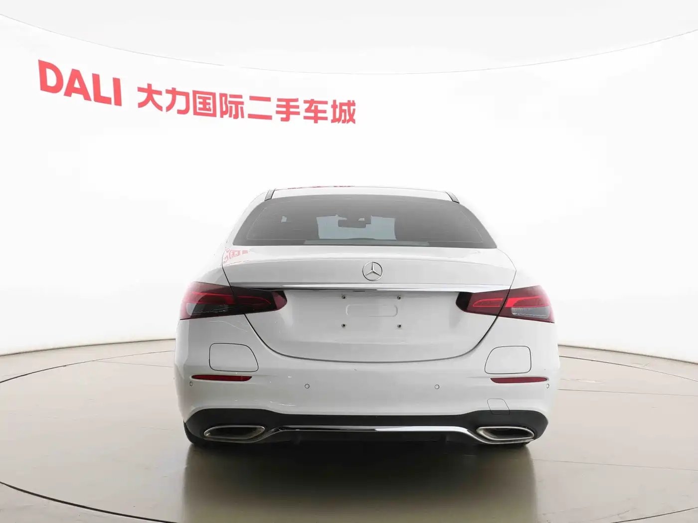 Mercedes-Benz E-Class New Energy 2023 E 350 e L Plug-in Hybrid Sport Sedan фото 14