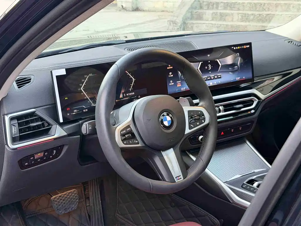 BMW 3 Series 2024 325Li M Sport Shadowline Package фото 11