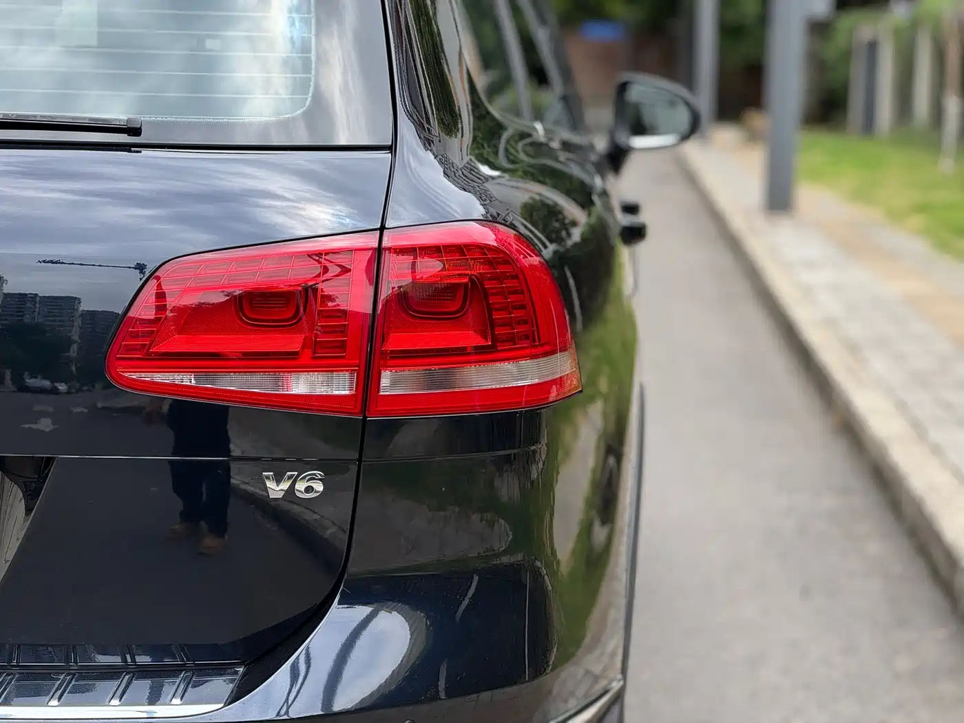 Volkswagen Touareg 2017 3.0TSI Explorer Edition фото 9
