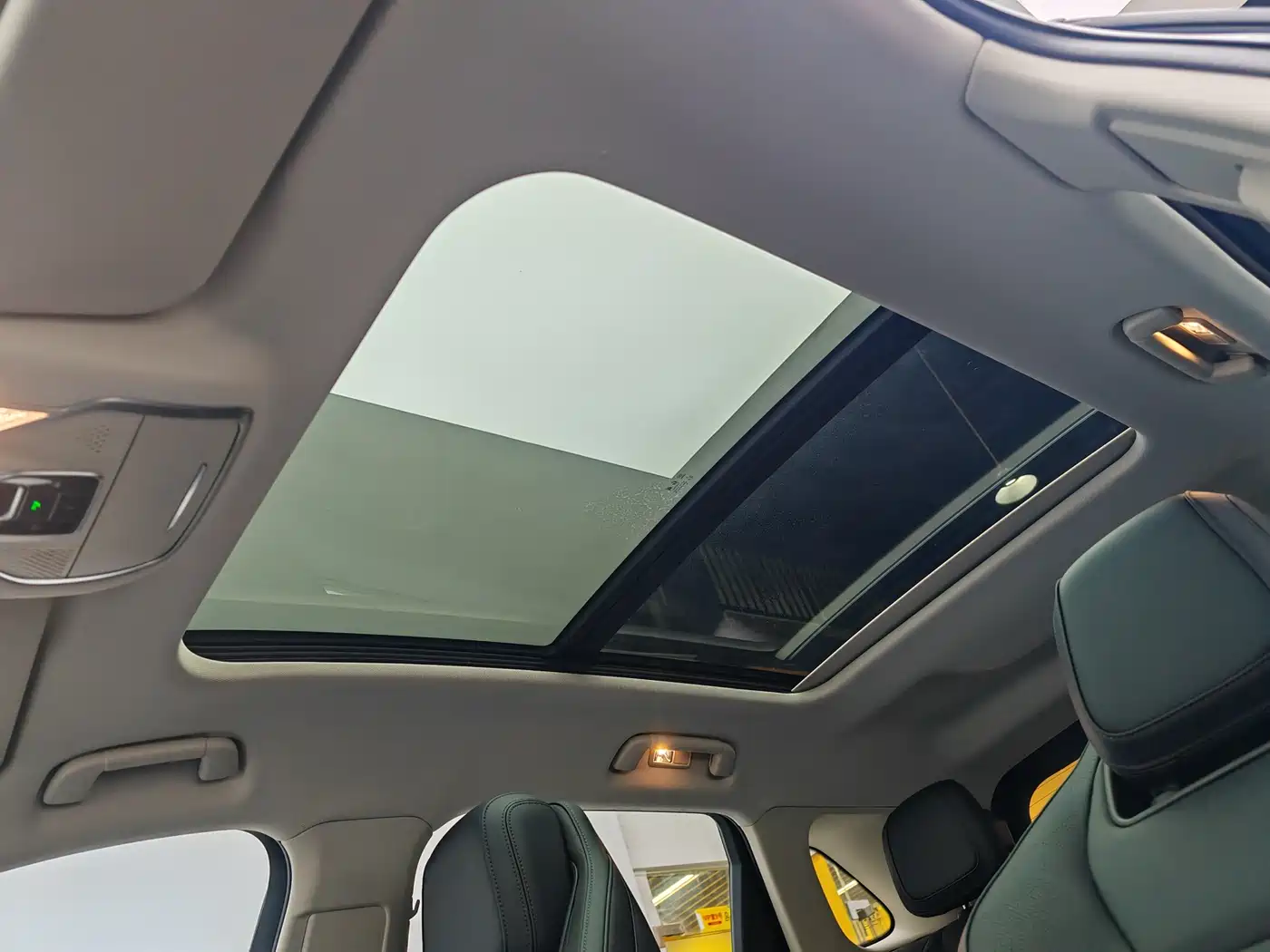 Hongqi HONGQI HS3 PHEV