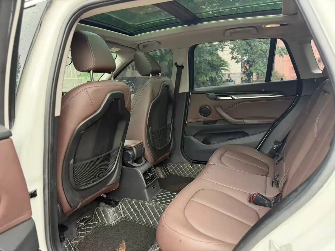 BMW X1 2020 xDrive25Li Premium Edition фото 8
