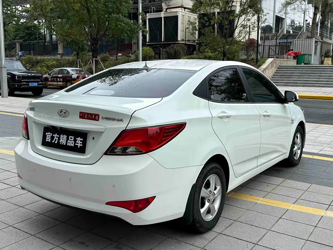 Hyundai Verna 2016 1.4L Automatic Smart GLS фото 8