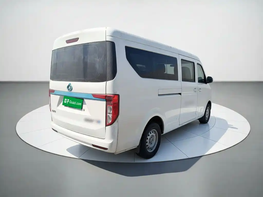 Changan Kuayue Kuayue Star V7 EV 2024 2024 Model 251km Hatchback Luxury 9-seater