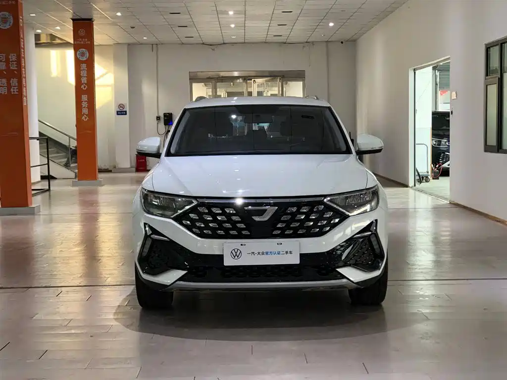 JETTA VS5
