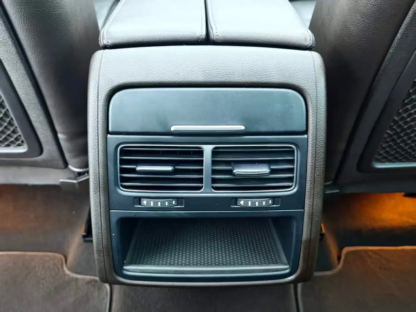 Volkswagen Touareg 2017 2017 3.0TSI Explorer Edition