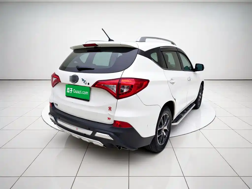 Фото 6 - BYD Song