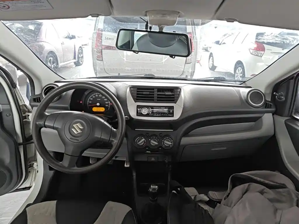 Suzuki Alto 2014 2013 Facelift 1.0L Manual Comfort