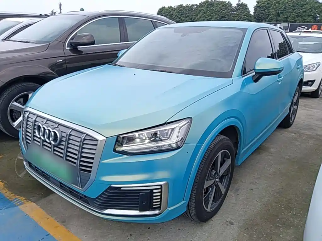2021 Audi Q2L e-tron
