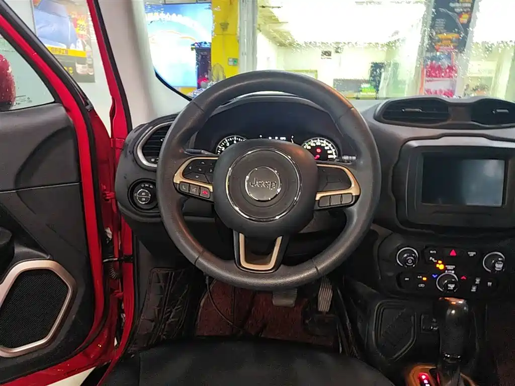 Jeep Renegade 2018 2018 Connected Large Screen Edition 180T Automatic High Energy