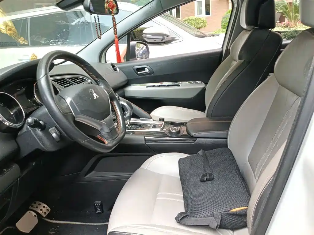Peugeot 3008 2015 1.6THP Automatic Top Style Edition фото 8