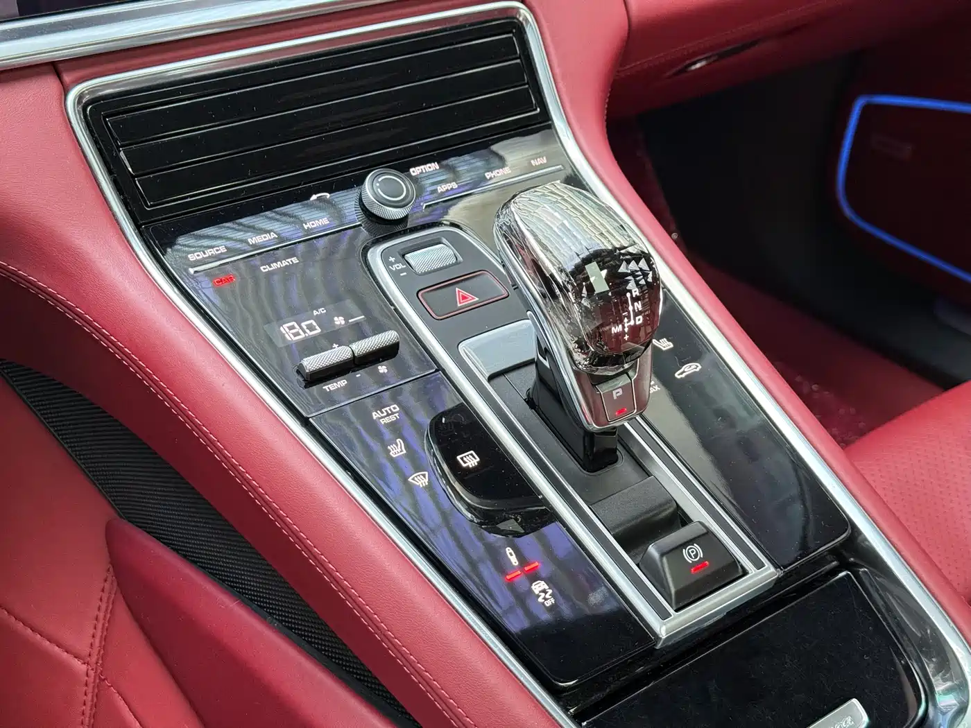 Porsche Panamera 2019 Panamera 2.9T фото 12
